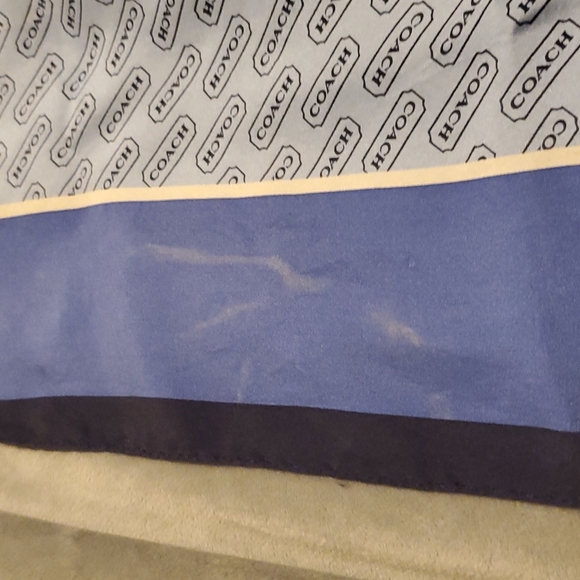 Scarf - Picture 8 of 10